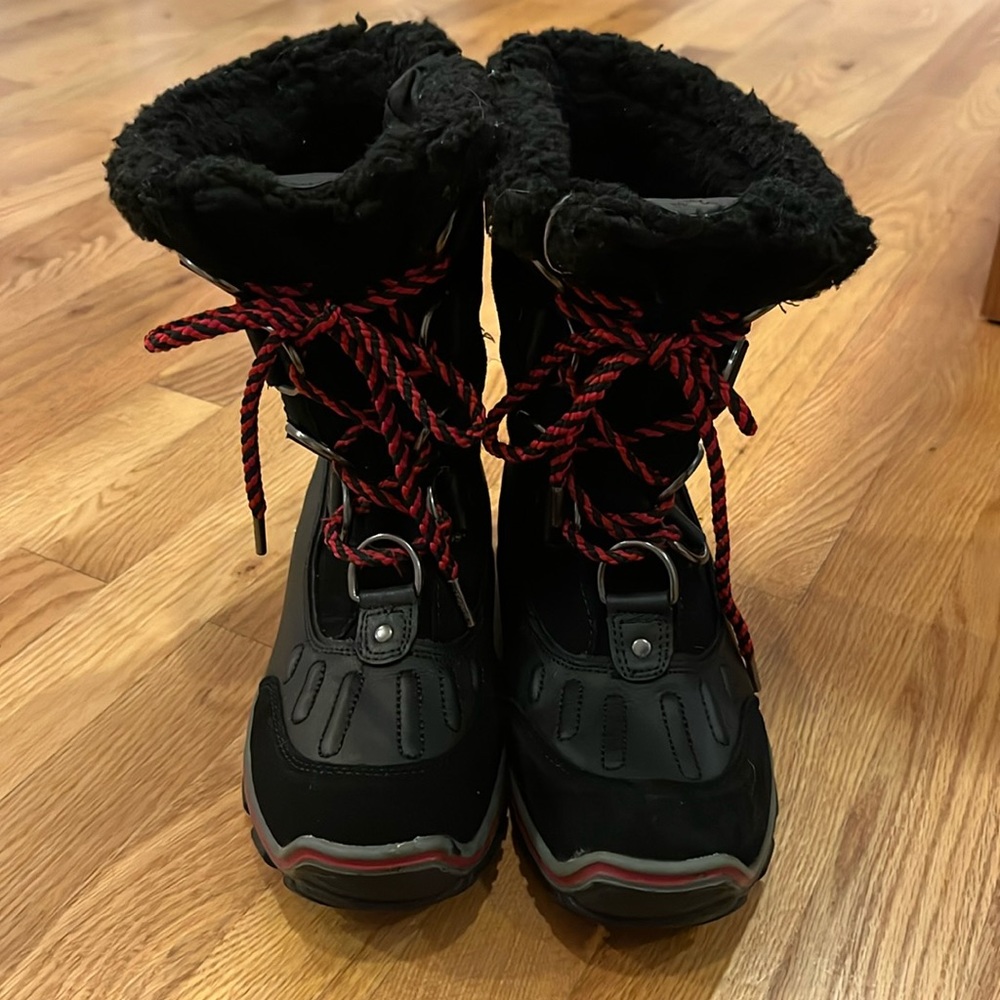 Pajar Snow Boots Size 39/ 8.5 Black Suede